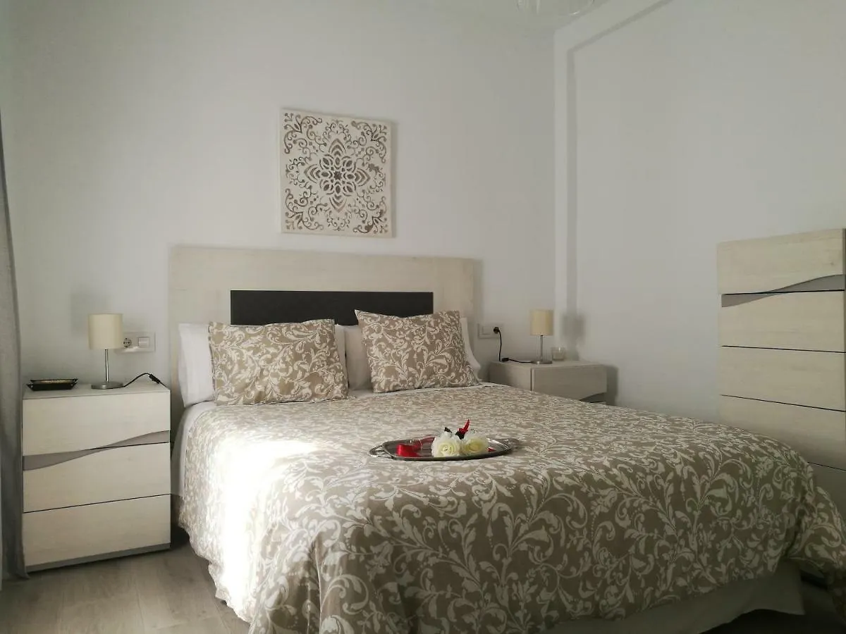 Piso Con Terraza Y Vistas Espectaculares Apartment Carmona